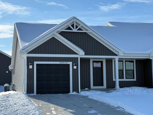 16221897 Poppy Rd, JACKSON, WI, 53037 | Card Image