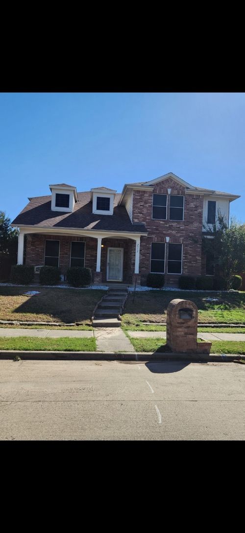 2952 Gospel Dr, Dallas, TX, 75237-3569 | Card Image