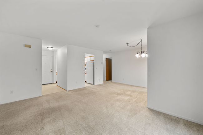 42565 Lilley Pointe Dr, Condo with 2 bedrooms, 2 bathrooms and null parking in Canton MI | Image 6