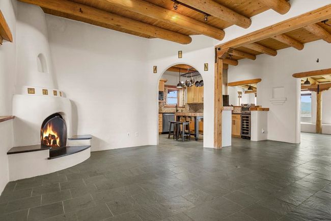 24 Gina Ln, House other with 3 bedrooms, 2 bathrooms and null parking in El Prado NM | Image 5