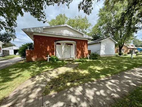 631 E Grove Ave, Rantoul, IL, 61866-2537 | Card Image