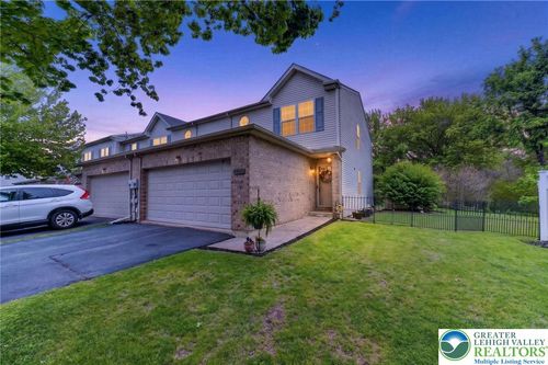 2738 Sequoia Dr, Macungie, PA, 18062-8439 | Card Image