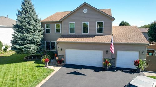 2002 Kennedy Dr, McHenry, IL, 60050-2668 | Card Image