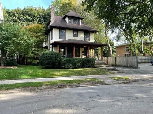 4-24 Sibley Place, Rochester, NY, 14607 | Card Image