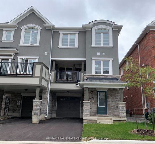 1260 Hop Pl, Milton, ON, L9E1S3 | Card Image