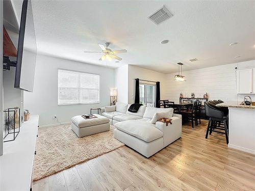 3341 Rodrick Cir, ORLANDO, FL, 32824-4299 | Card Image