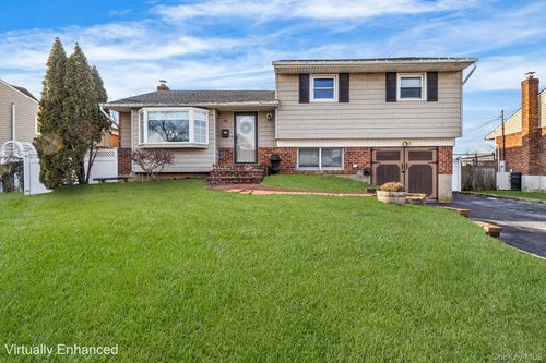 44 Colony Ln, Syosset, NY, 11791-4721 | Card Image