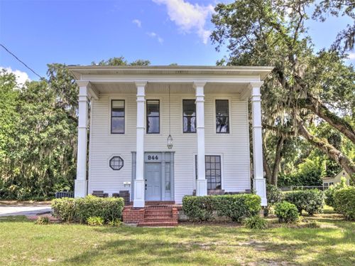 944 E Silver Springs Blvd, OCALA, FL, 34470-6701 | Card Image