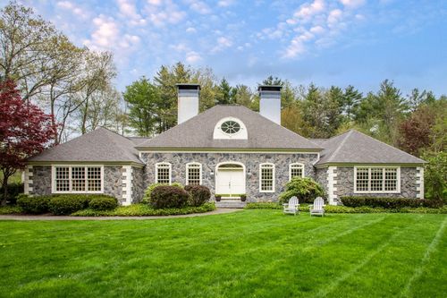 3 Penhollow Ln, Hampton Falls, NH, 03844-2430 | Card Image