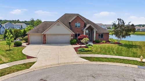 10204 Runabay Cv, New Haven, IN, 46774-9218 | Card Image