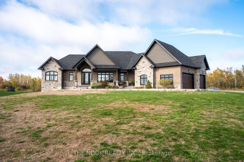 46 Westlake Crt, Cameron, ON, K0M1G0 | Card Image