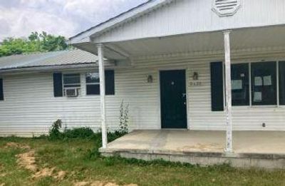 2620 Piqua Street, House other with 3 bedrooms, 1 bathrooms and null parking in Ashland KY | Image 2