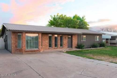 417 E 20th St, Safford, AZ, 85546 | Card Image