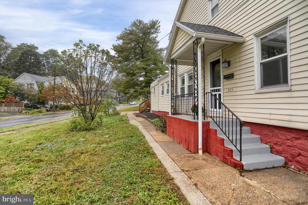 Susquehanna Ave, Enola, PA 17025