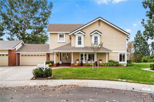 698 S Gentry Ln, Anaheim, CA, 92807-3653 | Card Image