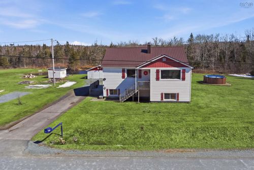 276 Malay Falls Lochaber Mines Rd, Sheet Harbour, NS, B0J3B0 | Card Image