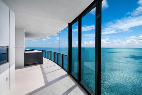 5001-18555 Collins Ave, Sunny Isles Beach, FL, 33160-2886 | Card Image