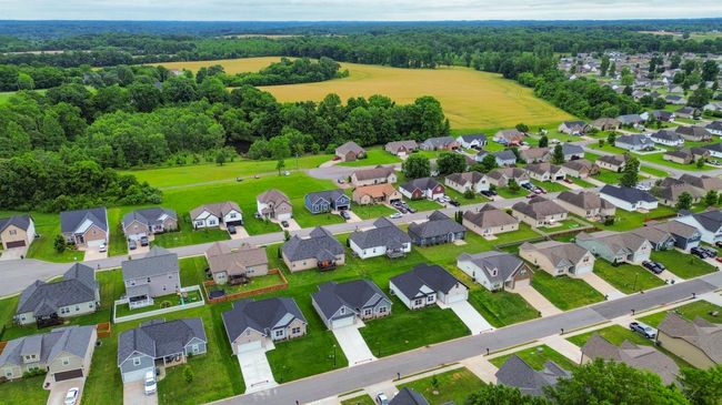 302 Fieldstone Ln, House other with 4 bedrooms, 2 bathrooms and 4 parking in Springfield TN | Image 54