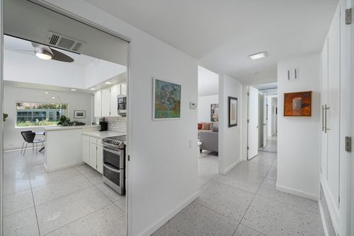 519 Desert Lakes Dr, Palm Springs, CA, 92264 | Card Image