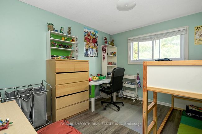 2092 Orient Park Dr, Condo with 3 bedrooms, 2 bathrooms and 1 parking in Gloucester ON | Image 13