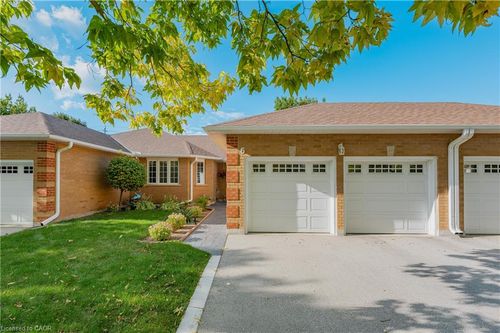 6-110 Beasley Cres, Cambridge, ON, N1T1T5 | Card Image