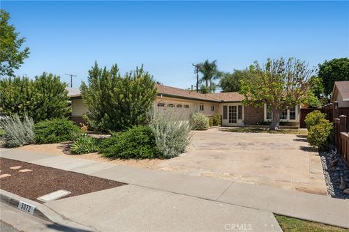 3072 Tyler Way, Costa Mesa, CA, 92626-2833 | Card Image