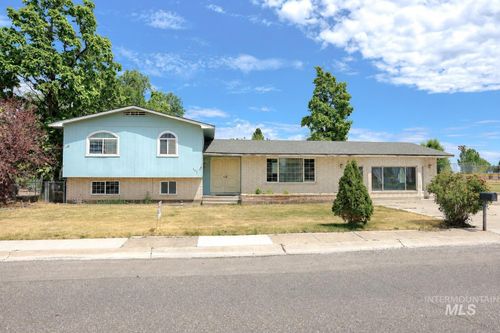 602 18th St, Rupert, ID, 83350-1027 | Card Image