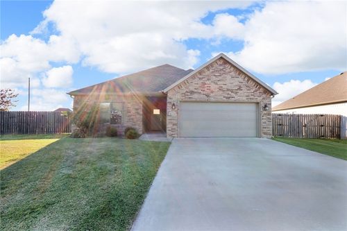 1001 E Ridge View Dr, Siloam Springs, AR, 72761-4074 | Card Image