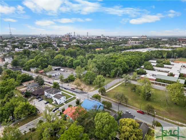 747 E Gwinnett St, Home with 10 bedrooms, 4 bathrooms and null parking in savannah GA | Image 36