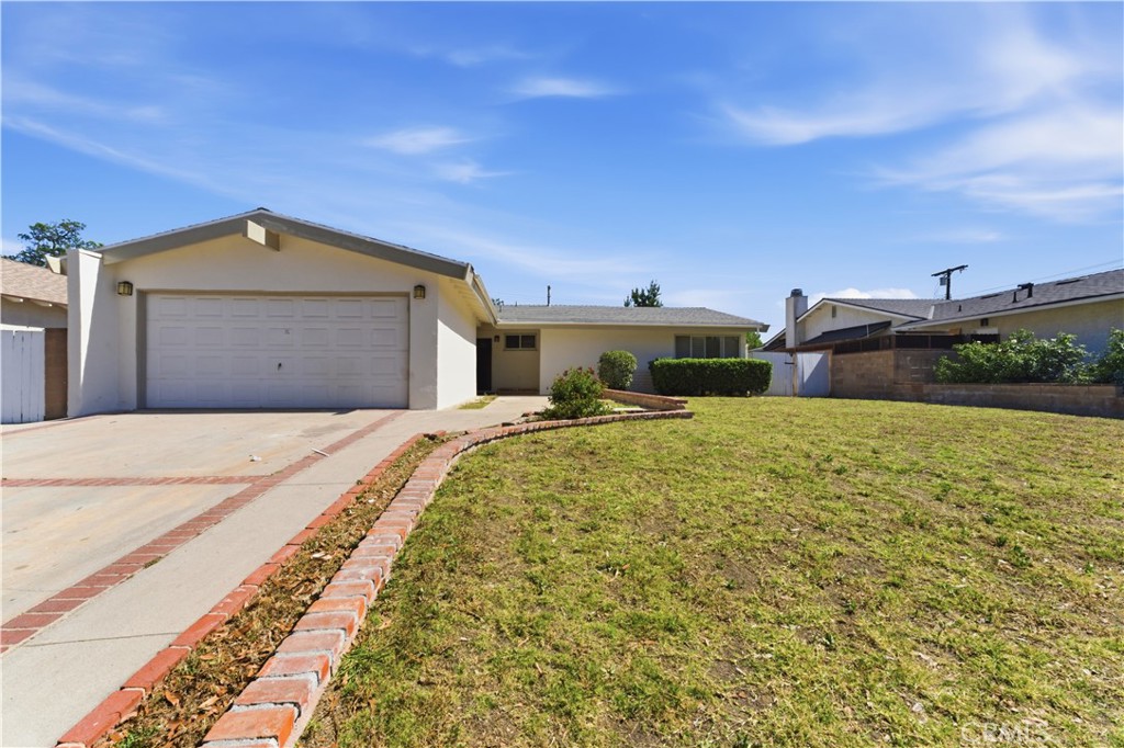 Residential in North Hills 4