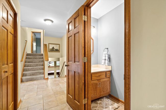 420 Windsor Dr, Home with 3 bedrooms, 3 bathrooms and null parking in Oswego IL | Image 10