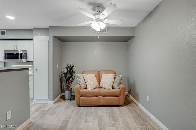 1123 - 2300 E Silverado Ranch Blvd, Condo with 1 bedrooms, 1 bathrooms and null parking in Las Vegas NV | Image 8