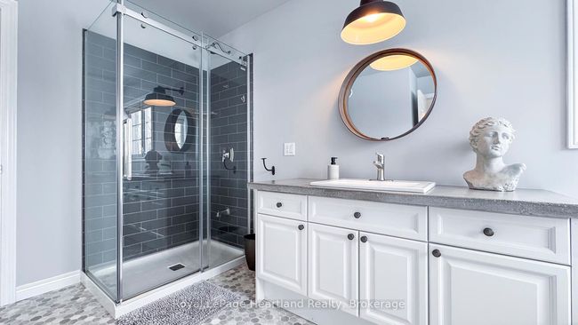 81572 Lucknow Line, Home with 4 bedrooms, 2 bathrooms and 10 parking in Goderich ON | Image 17