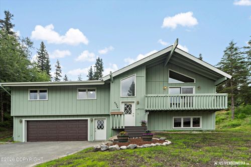 6324 Red Tree Cir, Anchorage, AK, 99507-6926 | Card Image