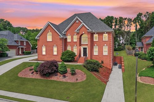 240 Flowers Cove Ln, Lilburn, GA, 30047-7047 | Card Image