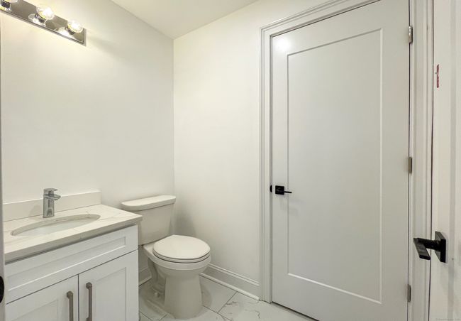 100 Truman St, Home with 3 bedrooms, 3 bathrooms and null parking in Norwalk CT | Image 8