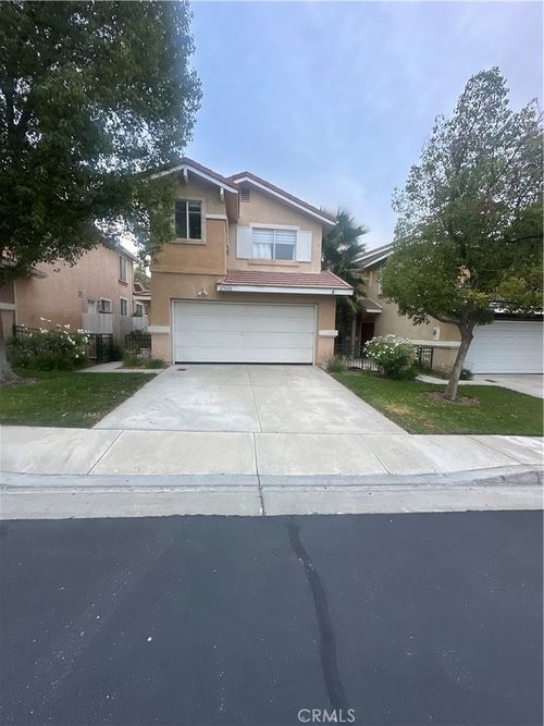 27631 Iris Pl, Castaic, CA, 91384-3792 | Card Image