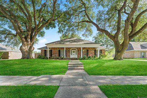 12243 Brookshire Ave, Baton Rouge, LA, 70815-6702 | Card Image