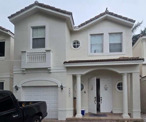 4881-4881 Nw 107th Ct, Doral, FL, 33178-4318 | Card Image
