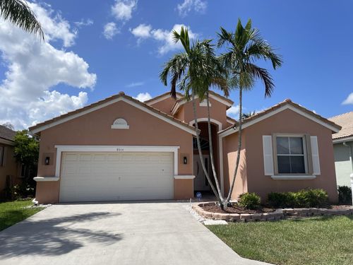 9514 Lago Dr, Boynton Beach, FL, 33472-2754 | Card Image