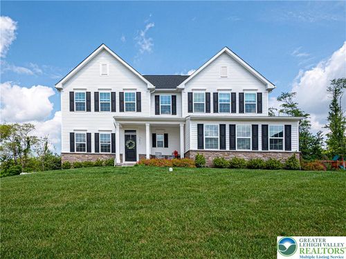 3055 Hawk Valley Ct, Center Valley, PA, 18034-8842 | Card Image