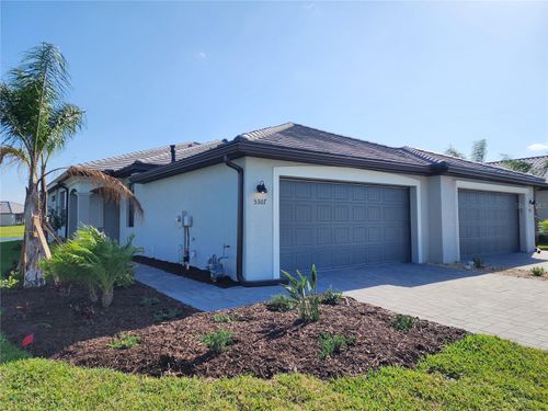 5307 White Sand Cv, LAKEWOOD RANCH, FL, 34211-1496 | Card Image