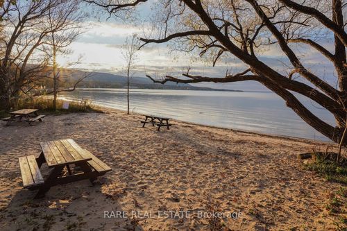 162 Blue Mountain Dr, Blue Mountains, ON, L9Y0K9 | Card Image