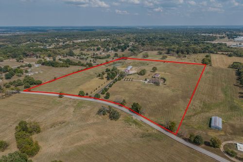 4548 N Farm Road 249, Strafford, MO, 65757-7877 | Card Image
