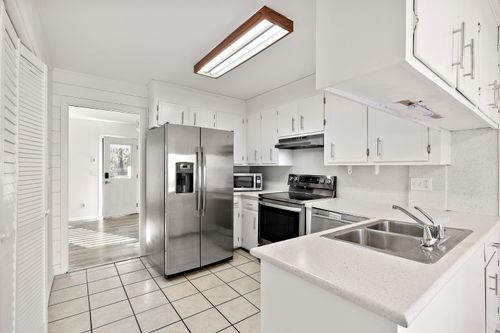 963 Cottingham Dr, Mount Pleasant, SC, 29464-3501 | Card Image