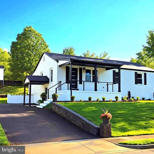 6065 Munson Hill Rd, FALLS CHURCH, VA, 22044-2638 | Card Image