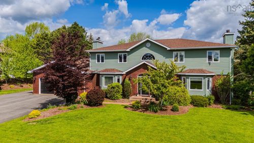 252 Blue Heron Dr, New Glasgow, NS, B2H5Z3 | Card Image