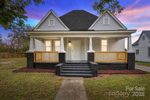 707 S Yadkin Ave, Spencer, NC, 28159-2117 | Card Image