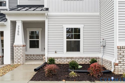7770 Secret Knoll Ter, Mechanicsville, VA, 23111-3222 | Card Image