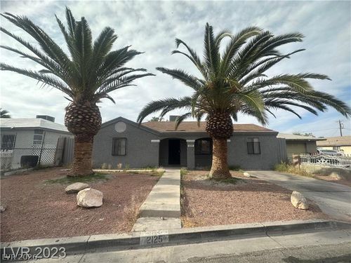 2-2125 Elm Ave, Las Vegas, NV, 89101-4015 | Card Image